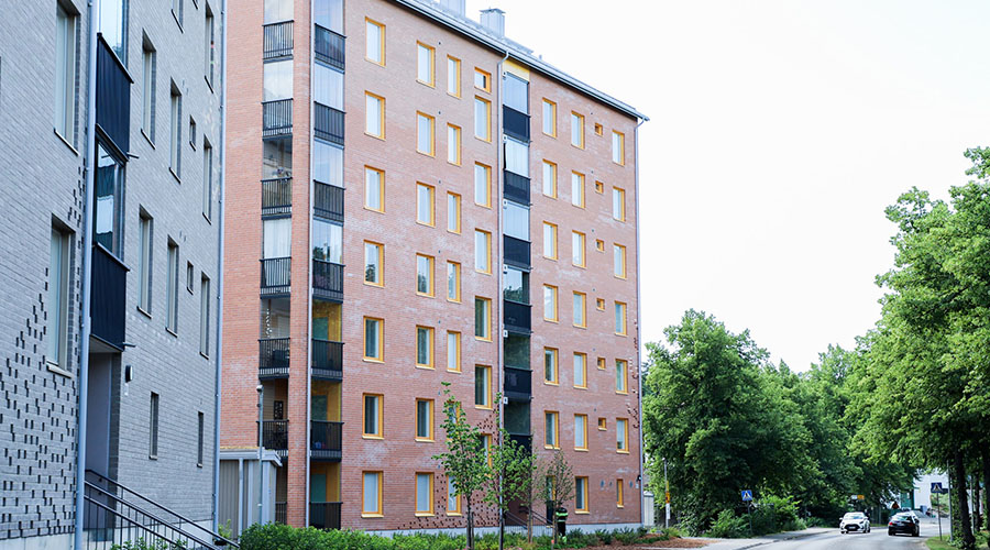 Kuvassa on TVT Asuntojen rakennuttamia kerrostaloja.